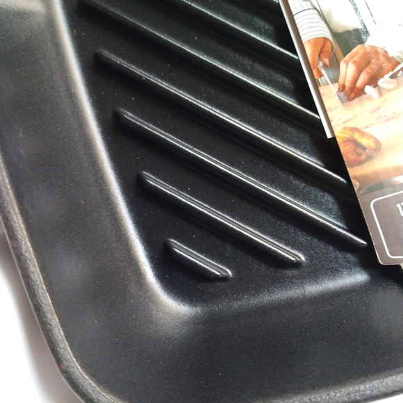 Cravings by Chrissy Teigen Enamel Cast Iron 12" Square Grill Pan - Picture 9 of 12
